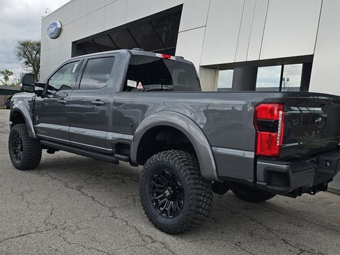 New 2026 Ford F250 XLT w/ XLT Premium Package AWD/4WD image 4