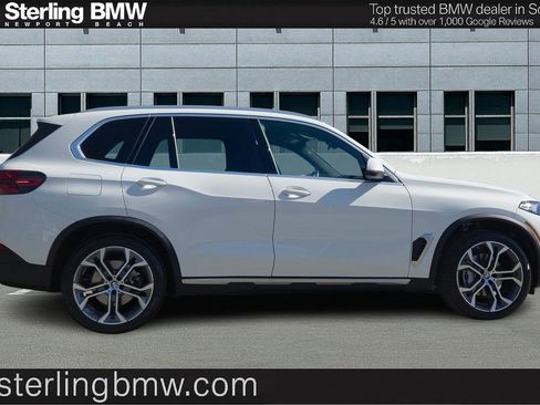 Used 2026 BMW X5 sDrive40i w/ Premium Package image 4