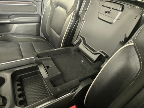 Used 2025 RAM 1500 Laramie AWD/4WD image 30