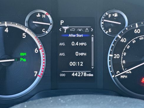 Used 2023 Lexus GX 460 Premium image 26