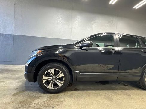 Used 2019 Honda CR-V LX image 9