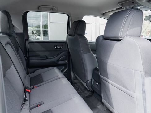 New 2026 Nissan Frontier SV w/ Tow Package AWD/4WD image 27