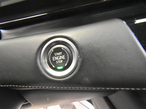 Used 2023 Cadillac Escalade Sport Platinum w/ LPO, ONYX Package AWD/4WD image 35