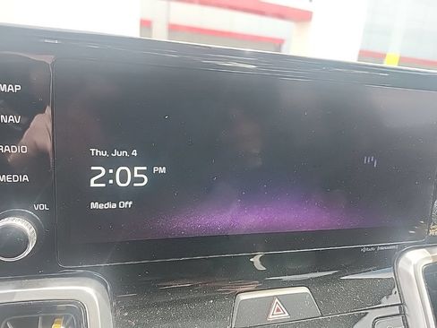 Used 2022 Kia Sorento SX FWD image 3