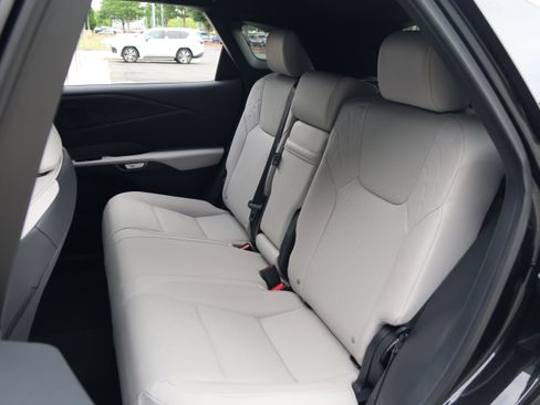 Used 2025 Lexus RX 350h w/ Convenience Package AWD/4WD image 36
