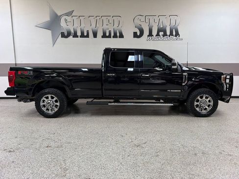 Used 2022 Ford F350 Lariat w/ Lariat Ultimate Package AWD/4WD image 34