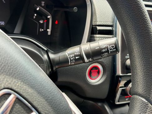 Used 2019 Honda CR-V EX image 71