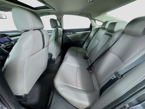 Used 2017 Honda Civic EX-L image 29