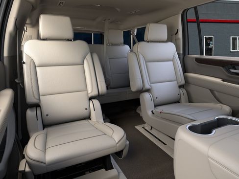 New 2026 GMC Yukon XL Denali w/ Sun & Power Step Package AWD/4WD image 41