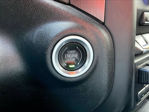 Used 2019 GMC Sierra 1500 AT4 w/ AT4 Premium Package AWD/4WD image 24