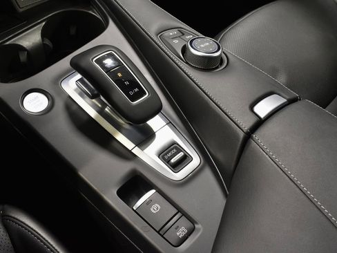 Certified 2025 INFINITI QX50 Luxe image 25