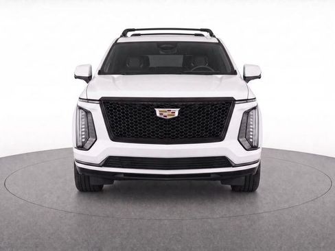 Used 2025 Cadillac Escalade Sport Platinum AWD/4WD image 8