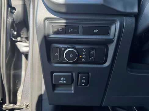 Used 2022 Ford F150 Lariat image 17