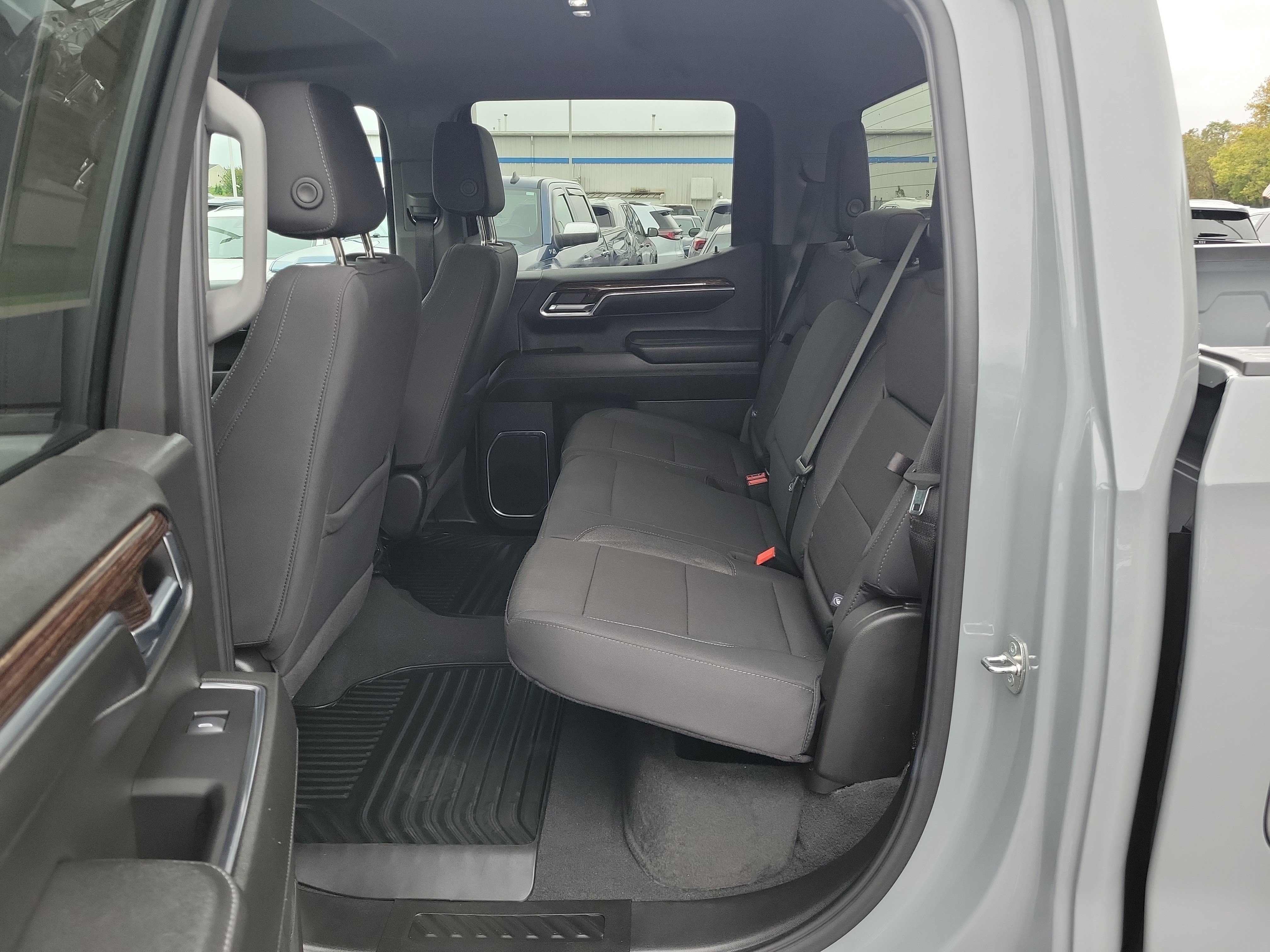 Used 2024 GMC Sierra 1500 Elevation AWD/4WD image 11