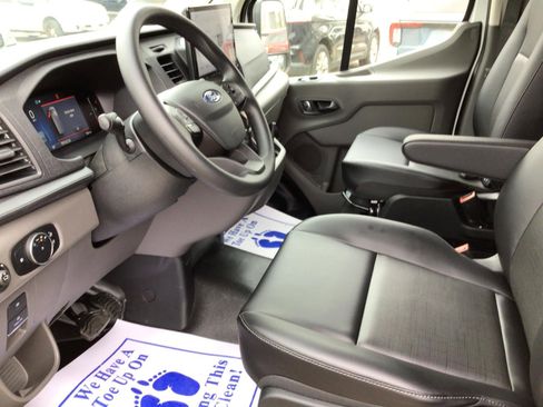New 2026 Ford Transit 250 Low Roof AWD w/ Exterior Upgrade Package image 13