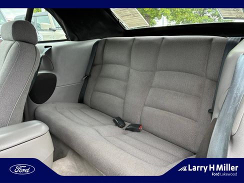 Used 1998 Ford Mustang Convertible RWD image 17