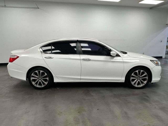 Used 2013 Honda Accord Sport image 8