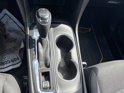 Used 2021 Chevrolet Equinox LT FWD image 30