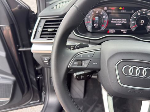 Used 2023 Audi Q5 2.0T Premium Plus w/ Premium Plus Package AWD/4WD image 18