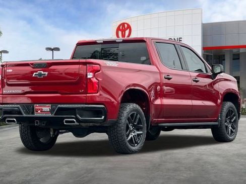 Used 2022 Chevrolet Silverado 1500 LT Trail Boss w/ Convenience Package II image 4