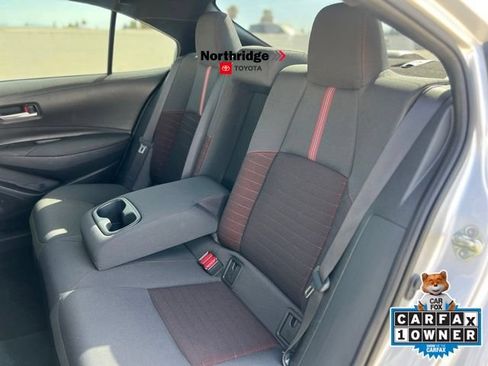 Used 2024 Toyota Corolla SE w/ SE Package FWD image 17