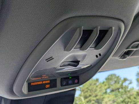 New 2026 Chevrolet Trax LT w/ Sunroof Package FWD image 21