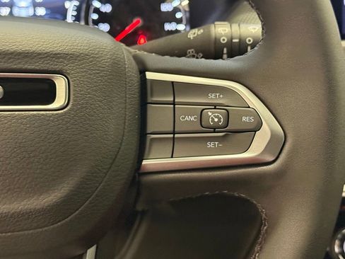 New 2026 Jeep Compass Latitude image 26