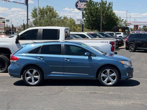 Used 2012 Toyota Venza Limited w/ Tow Pkg AWD/4WD image 3