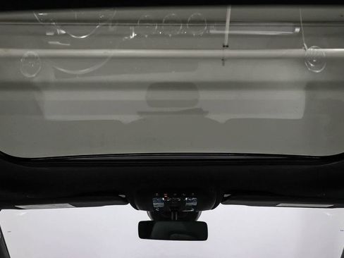 Used 2022 Mercedes-Benz GLB 250 4MATIC image 12