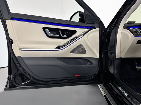 Certified 2023 Mercedes-Benz S 580 4MATIC Sedan image 21