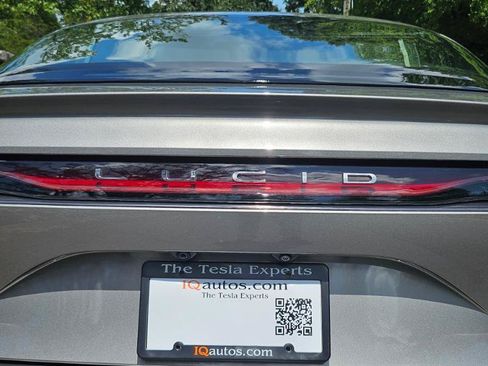 Used 2024 Lucid Air Touring AWD/4WD image 29