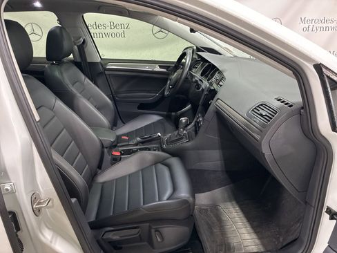 Used 2019 Volkswagen Golf Alltrack SEL image 6