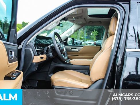 Used 2025 INFINITI QX80 Luxe AWD/4WD image 17