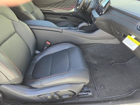 New 2024 Dodge Charger R/T w/ Plus Group image 10