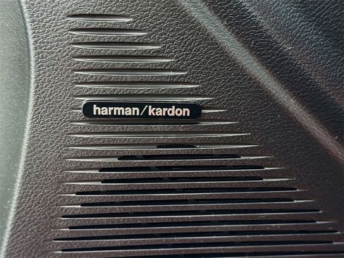 Used 2023 Dodge Challenger SRT Hellcat image 21