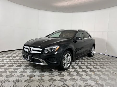 Used 2016 Mercedes-Benz GLA 250 4MATIC image 3