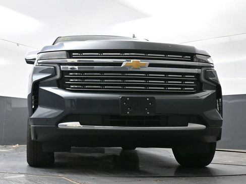Used 2021 Chevrolet Suburban Premier AWD/4WD image 27