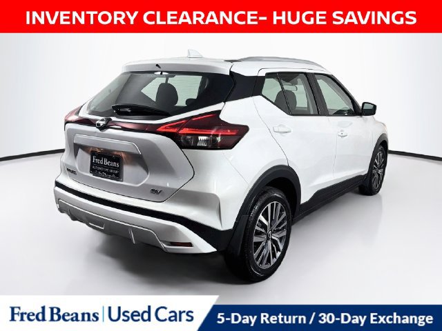 Certified 2023 Nissan Kicks SV FWD image 10