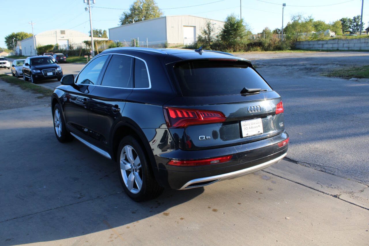 Used 2018 Audi Q5 2.0T Premium Plus w/ Premium Plus Package AWD/4WD image 5