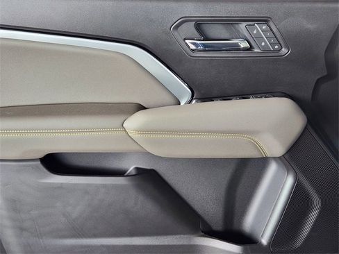 New 2026 Chevrolet Colorado ZR2 w/ Technology Package image 19