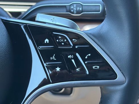 Certified 2025 Mercedes-Benz GLE 450 4MATIC image 22