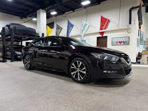 Used 2017 Nissan Maxima 3.5 SL image 3