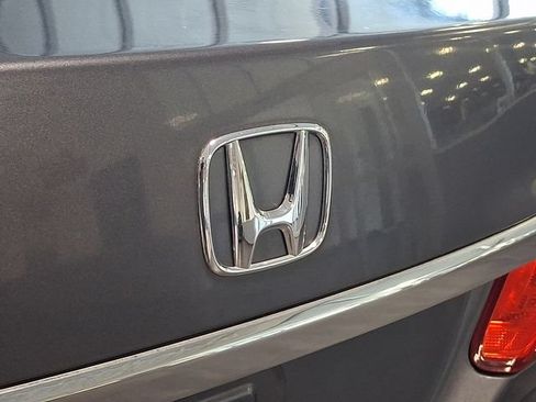Used 2013 Honda Accord LX image 29