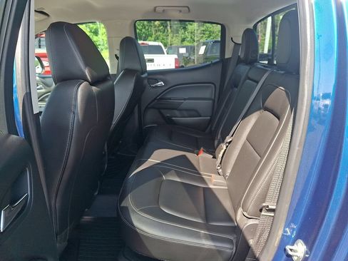 Used 2019 Chevrolet Colorado Z71 AWD/4WD image 11