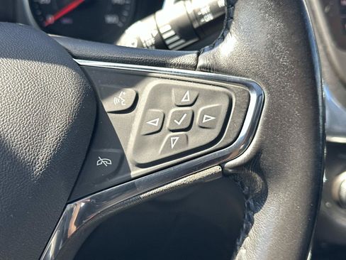 Certified 2019 Chevrolet Equinox LT w/ Sun & Navigation Package FWD image 23
