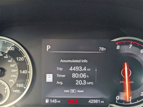 Used 2024 Genesis GV80 2.5T image 16