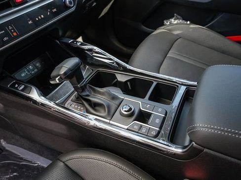 New 2025 Kia Sorento S w/ Panoramic Sunroof Package image 38