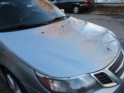 Used 2011 Saab 9-3 Turbo4 image 25