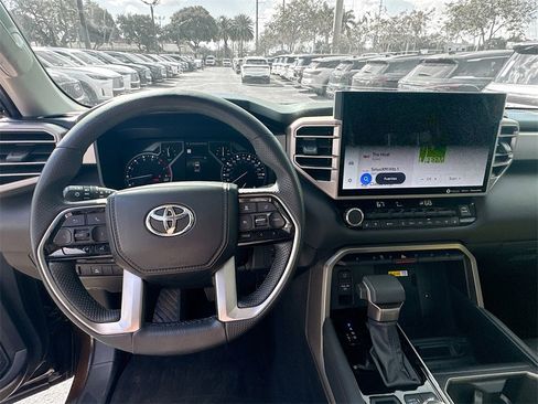 Used 2023 Toyota Tundra Limited w/ Power Package image 12