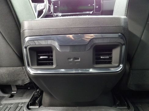 Used 2026 GMC Sierra 1500 Elevation w/ Elevation Premium Package AWD/4WD image 18